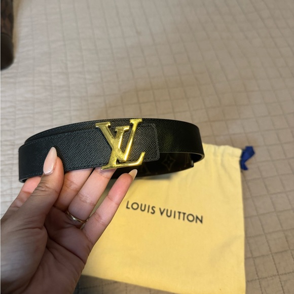 Louis Vuitton Belt - Picture 2 of 11